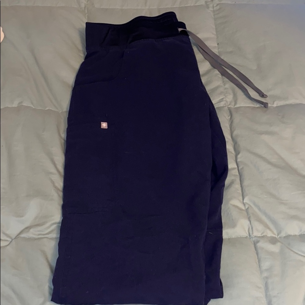 Figs Kade Cargo Scrub pants